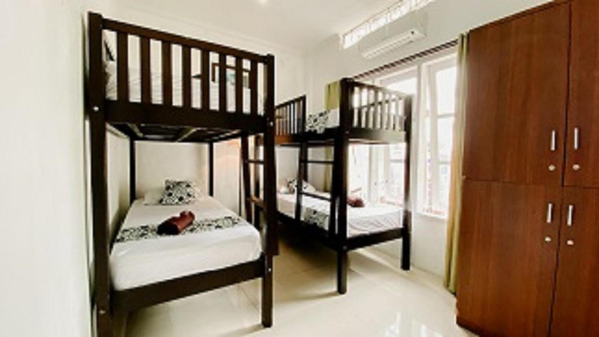 Dormitory Tourism Sritanjung Banyuwangi By Gajahsora Management Eksteriør bilde
