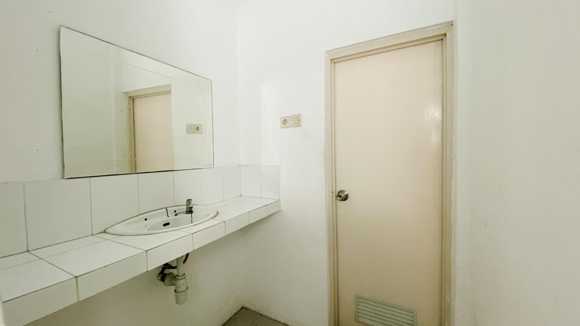 Dormitory Tourism Sritanjung Banyuwangi By Gajahsora Management Eksteriør bilde