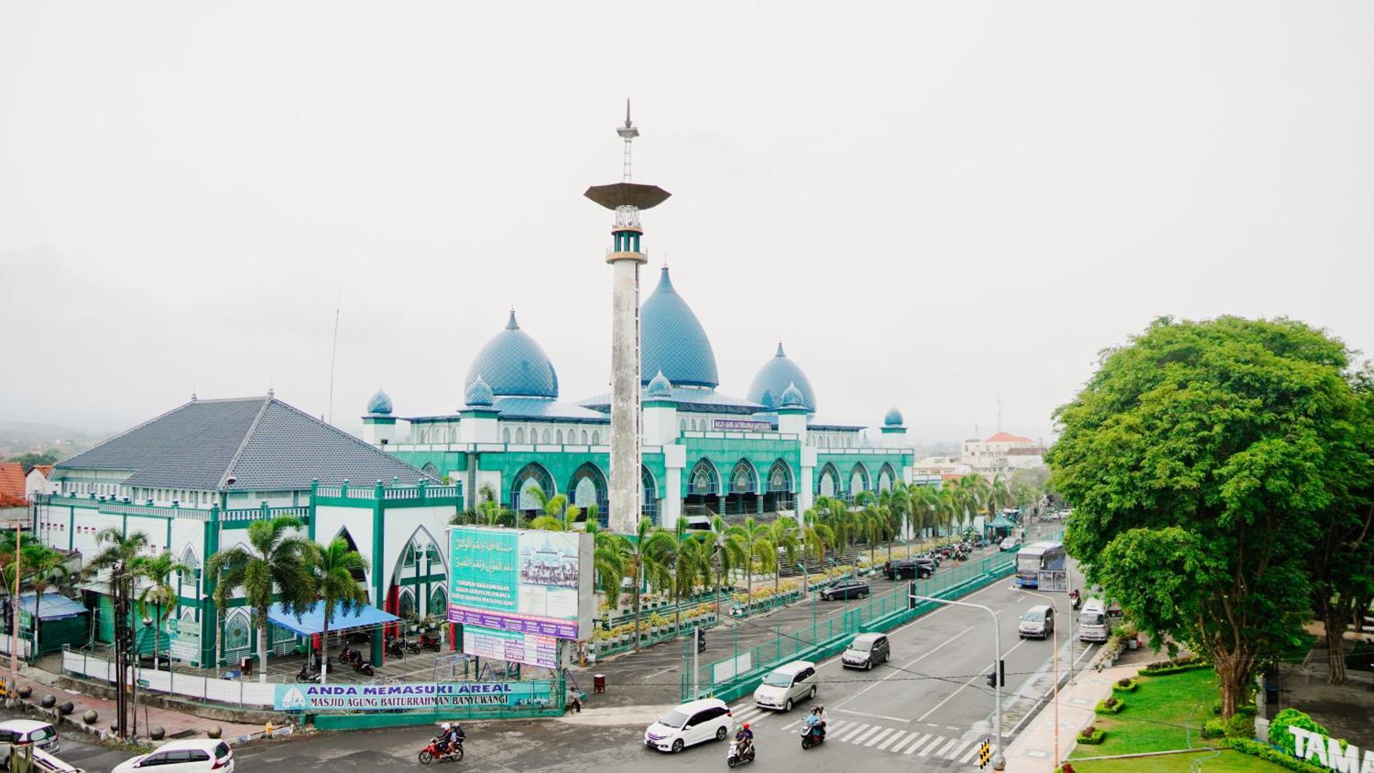 Dormitory Tourism Sritanjung Banyuwangi By Gajahsora Management Eksteriør bilde